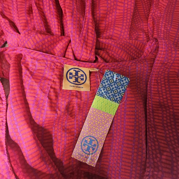 Tory Burch Semi sheer Sleeveless Red And Purple Patterned Blouse, Size Large - Picture 8 of 14